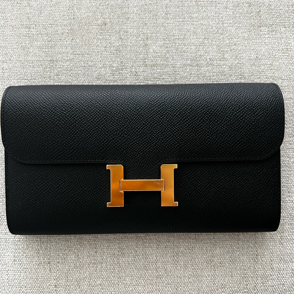 Hermes Constance to go